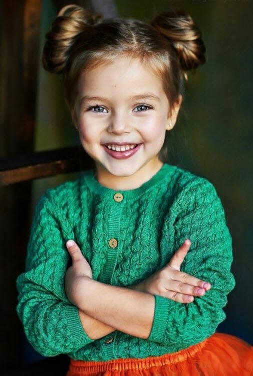  Foto gaya rambut untuk 1 September untuk gadis kecil