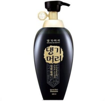 Shampoo vahingoittuneille hiuksille Daeng Gi Meo Ri Oriental Black Shampoo